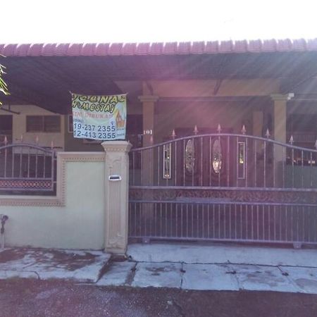 Deenaz Utara Homestay Alor Setar Extérieur photo